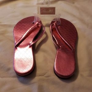 WOMEN'S FLIP FLOPS